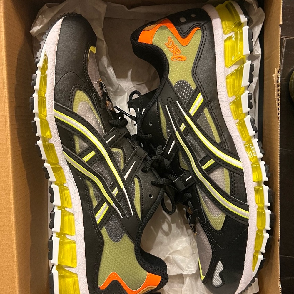 Asics Black and Neon Yellow Running Shoes